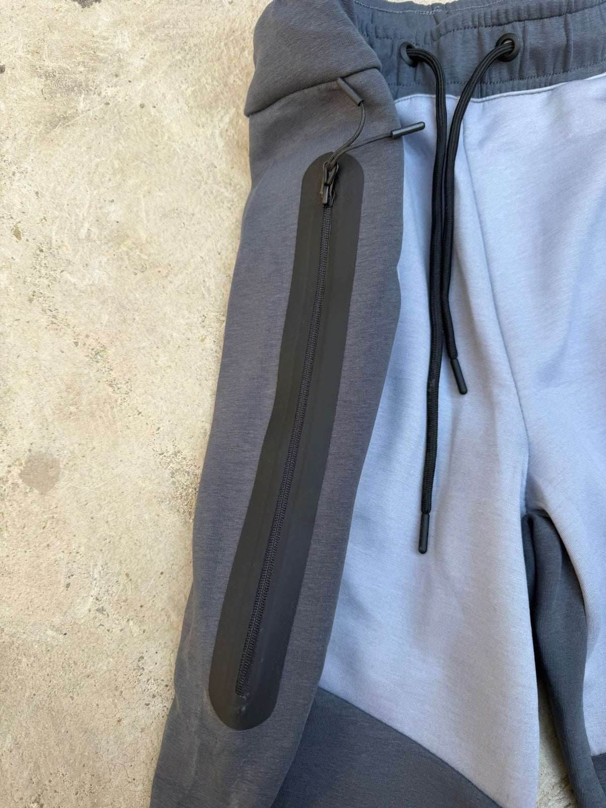 Nike tech