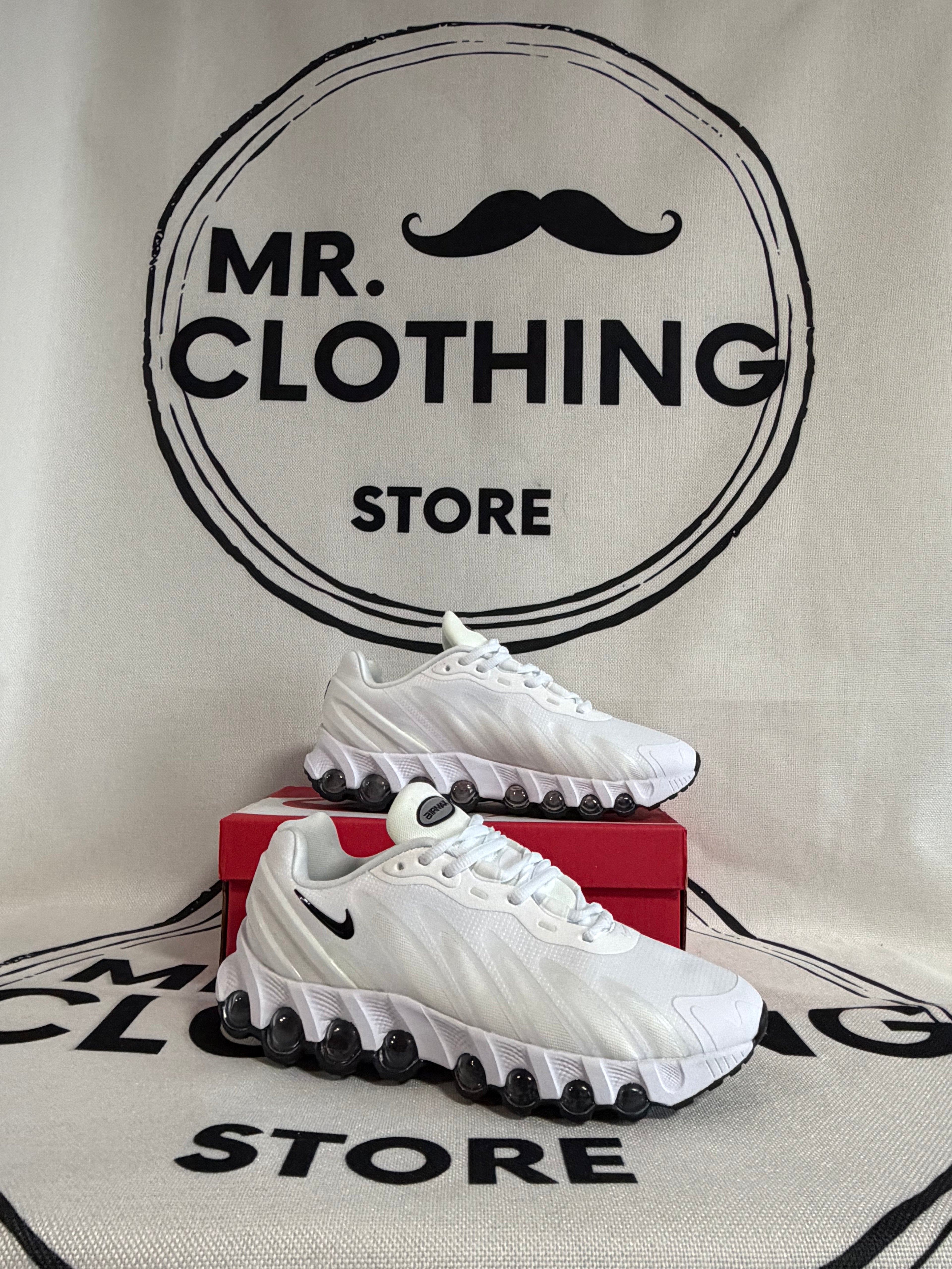 Nike air max dn8 White